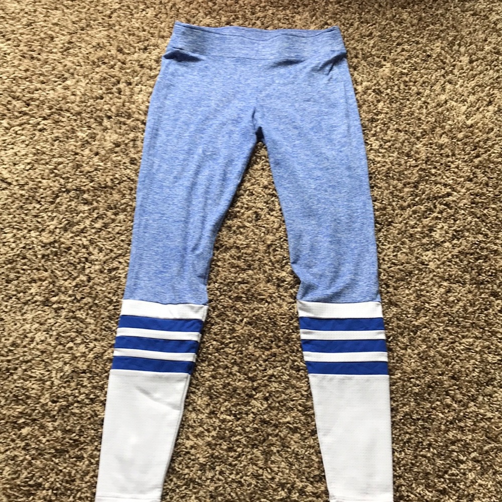 Bombshell leggings!